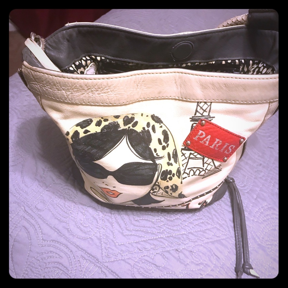 Handbag
